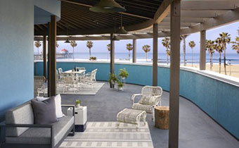 Two Bedroom Oceanfront Suite Terrace 2