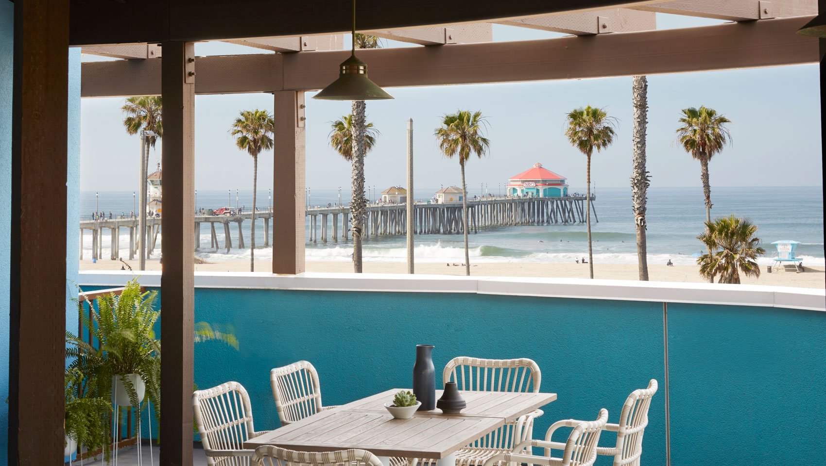 Shorebreak lobby view